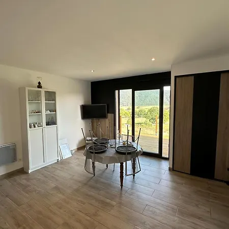 T2 Parking A Apartment